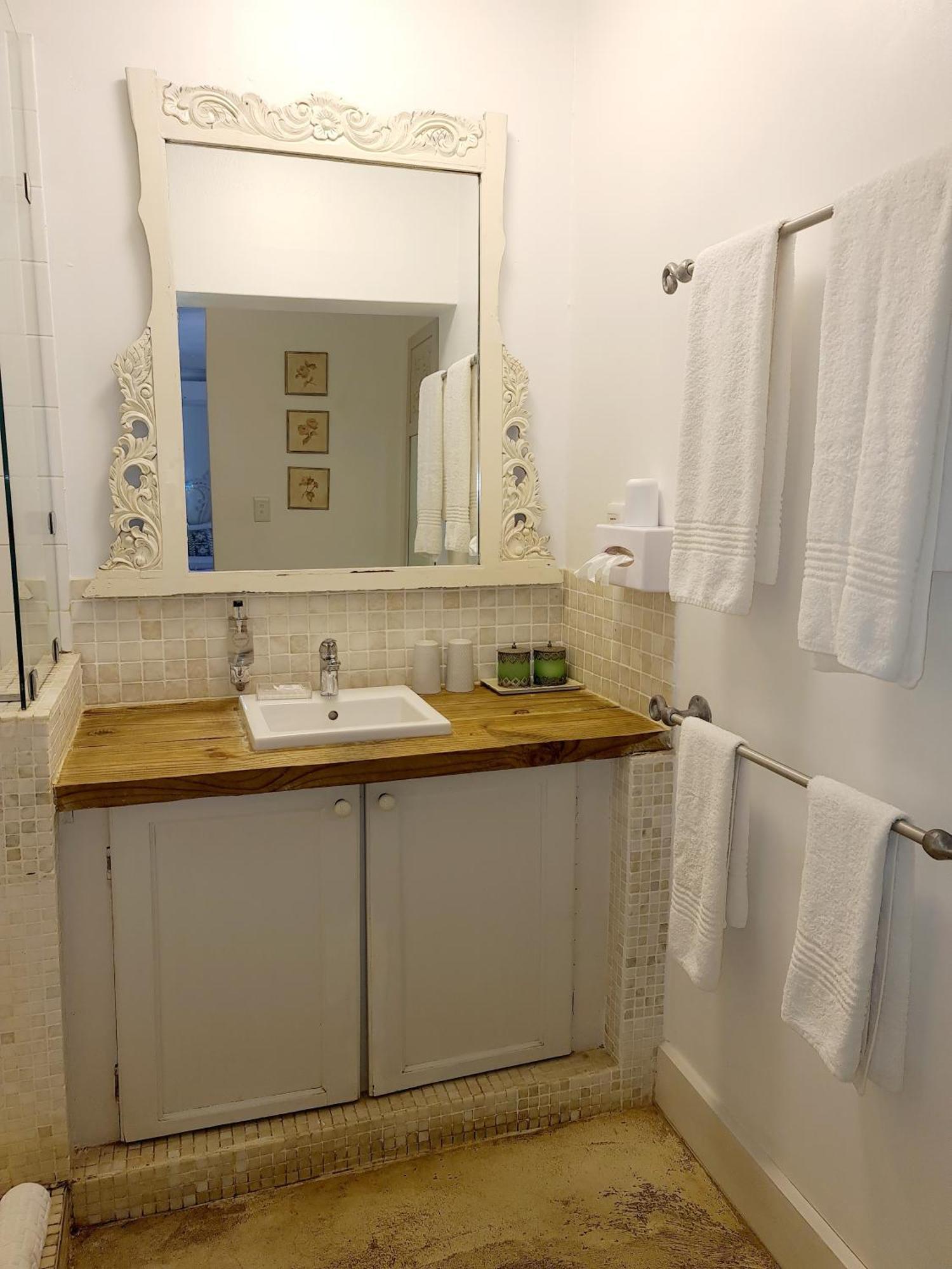 Maison H Guest House ダーバン エクステリア 写真